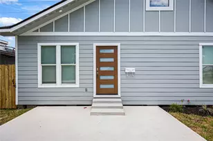 6333 Iron Rock St St, Houston, TX 77087 - Photo 2
