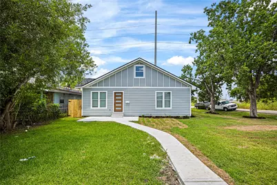 6333 Iron Rock St Street, Houston, TX 77087 - Photo 1