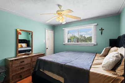 15306 Corona Del Mar Drive, Houston, TX 77083 - Photo 22