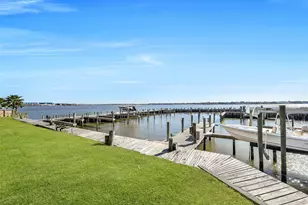 4011 Nasa Rd 1 Pkwy, El Lago, TX 77586 - Photo 32