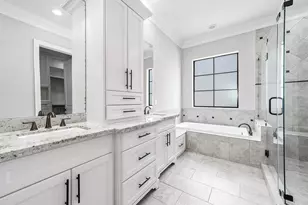 5733 Winsome Ln, Houston, TX 77057 - Photo 4