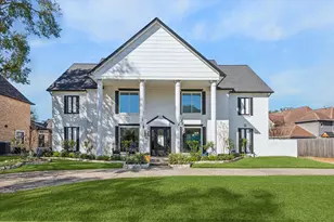 830 Silvergate Dr, Houston, TX 77079 - Photo 1