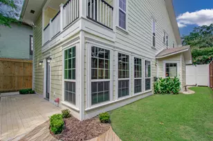 3816 Brandt St, Houston, TX 77006 - Photo 6