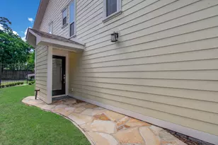 3816 Brandt St, Houston, TX 77006 - Photo 4