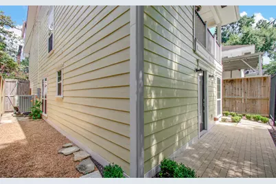 3816 Brandt Street, Houston, TX 77006 - Photo 8