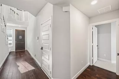 11909 Primrose Creek Trail, Houston, TX 77051 - Photo 6