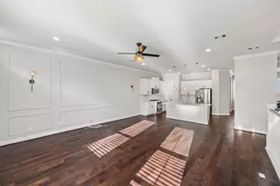 11909 Primrose Creek Trail, Houston, TX 77051 - Photo 14