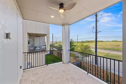 11909 Primrose Creek Trail, Houston, TX 77051 - Photo 22