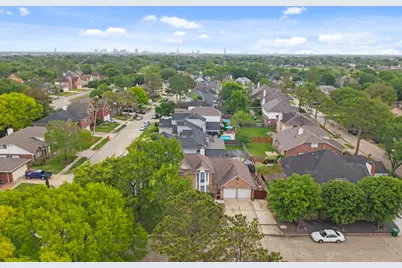 13051 Meadowline Drive, Houston, TX 77082 - Photo 12