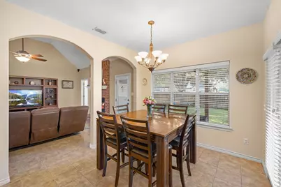 355 Rose Mayer Loop, La Grange, TX 78945 - Photo 6