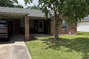 2415 Huntington Dr, Pasadena, TX 77506 - Photo 2