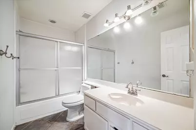 2715 Oakland Drive, Sugar Land, TX 77479 - Photo 22