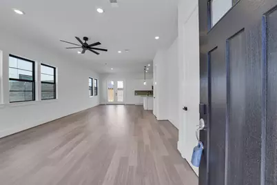 3211 Royal Oaks Hollow Lane, Houston, TX 77082 - Photo 2