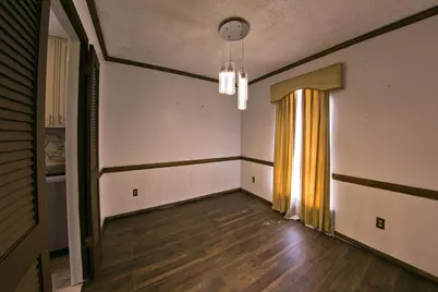 8435 Sterlingshire Street, Houston, TX 77078 - Photo 8