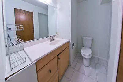 8435 Sterlingshire Street, Houston, TX 77078 - Photo 24