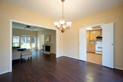 11711 Memorial Drive #621, Houston, TX 77024 - Photo 8