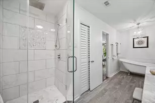 2555 Bering Dr, Houston, TX 77057 - Photo 16