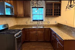 340 Westwood Ln, Brenham, TX 77833 - Photo 4