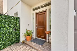 1416 Harold St, Houston, TX 77006 - Photo 2