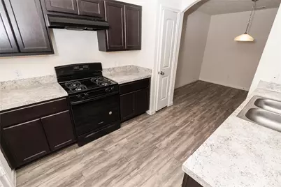 13151 Withee Path Lane, Houston, TX 77048 - Photo 4