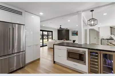 5934 Dumfries Drive, Houston, TX 77096 - Photo 16