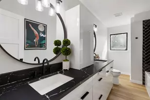 5934 Dumfries Dr, Houston, TX 77096 - Photo 32