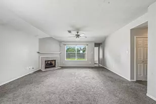 7107 Piney Meadow Ct, Houston, TX 77041 - Photo 10
