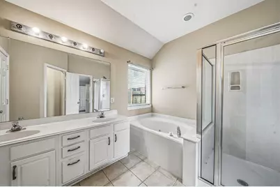 7107 Piney Meadow Court, Houston, TX 77041 - Photo 14