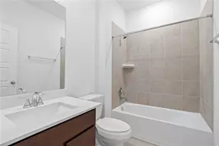 656 Imperial Loop, Alvin, TX 77511 - Photo 6