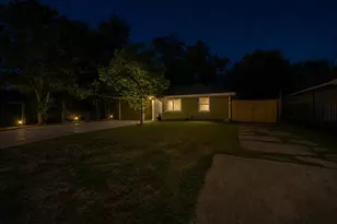 5505 Southlea St, Houston, TX 77033 - Photo 2