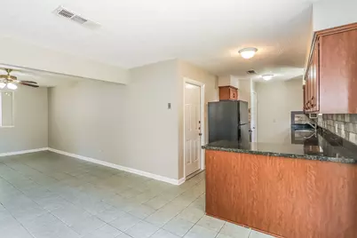 16635 David Glen Drive, Friendswood, TX 77546 - Photo 4