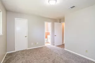 16635 David Glen Dr, Friendswood, TX 77546 - Photo 8