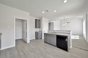 2140 Cedar Bnd Dr, Conroe, TX 77306 - Photo 10