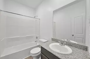 2140 Cedar Bnd Dr, Conroe, TX 77306 - Photo 14