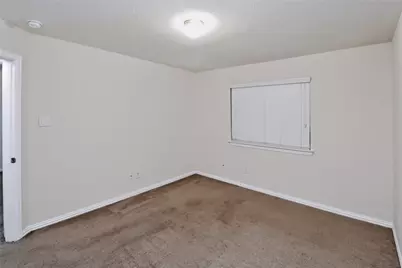 11521 Champions Green Drive, Houston, TX 77066 - Photo 36