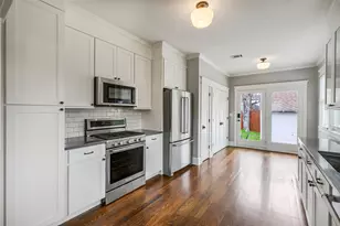 2507 Cortlandt St, Houston, TX 77008 - Photo 12