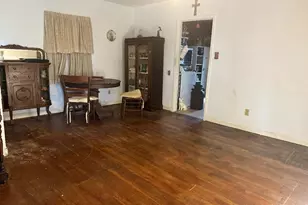 706 E Defee Ave, Baytown, TX 77520 - Photo 10