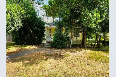 706 E Defee Avenue, Baytown, TX 77520 - Photo 4