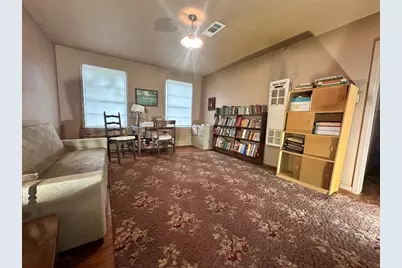 706 E Defee Avenue, Baytown, TX 77520 - Photo 6
