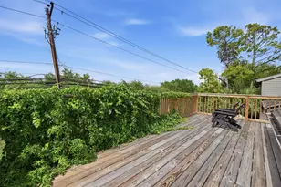 18024 Starboard Dr, Houston, TX 77058 - Photo 20