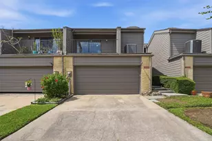 18024 Starboard Dr, Houston, TX 77058 - Photo 1