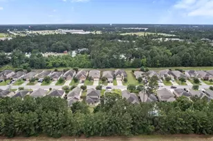 9987 Sterling Pl Dr, Conroe, TX 77303 - Photo 32