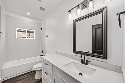 2111 Chapman Street, Houston, TX 77009 - Photo 10
