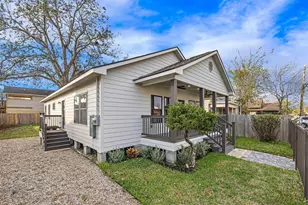 2111 Chapman St, Houston, TX 77009 - Photo 1