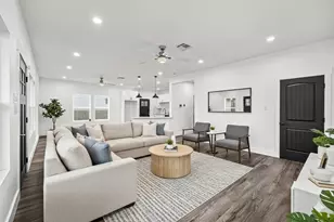 2111 Chapman St, Houston, TX 77009 - Photo 4