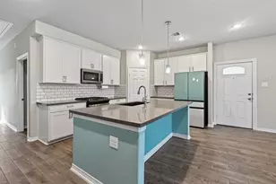 263 Bay Oaks Dr, La Porte, TX 77571 - Photo 6