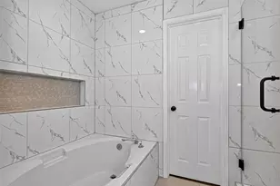 2710 Grants Lake Blvd, Sugar Land, TX 77479 - Photo 36