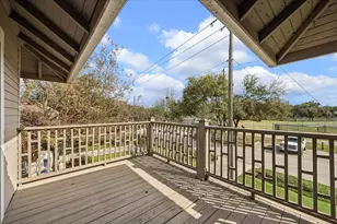 1015 Usener St, Houston, TX 77009 - Photo 14