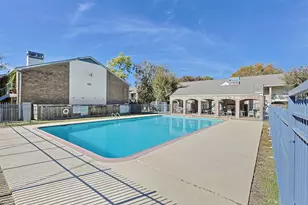 3900 Woodchase Dr, Houston, TX 77042 - Photo 10