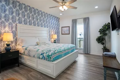 974 Mary Ann, Crystal Beach, TX 77650 - Photo 30